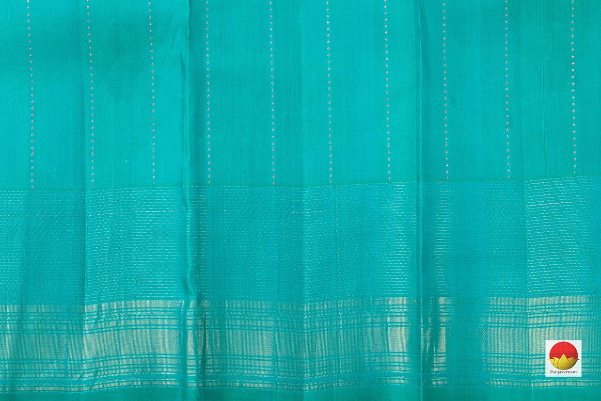 Leaf Green Kanchipuram Silk Saree With Copper Finish Pure Zari Handwoven Pure Silk For Wedding Wear PV NYC 524 - Silk Sari - Panjavarnam