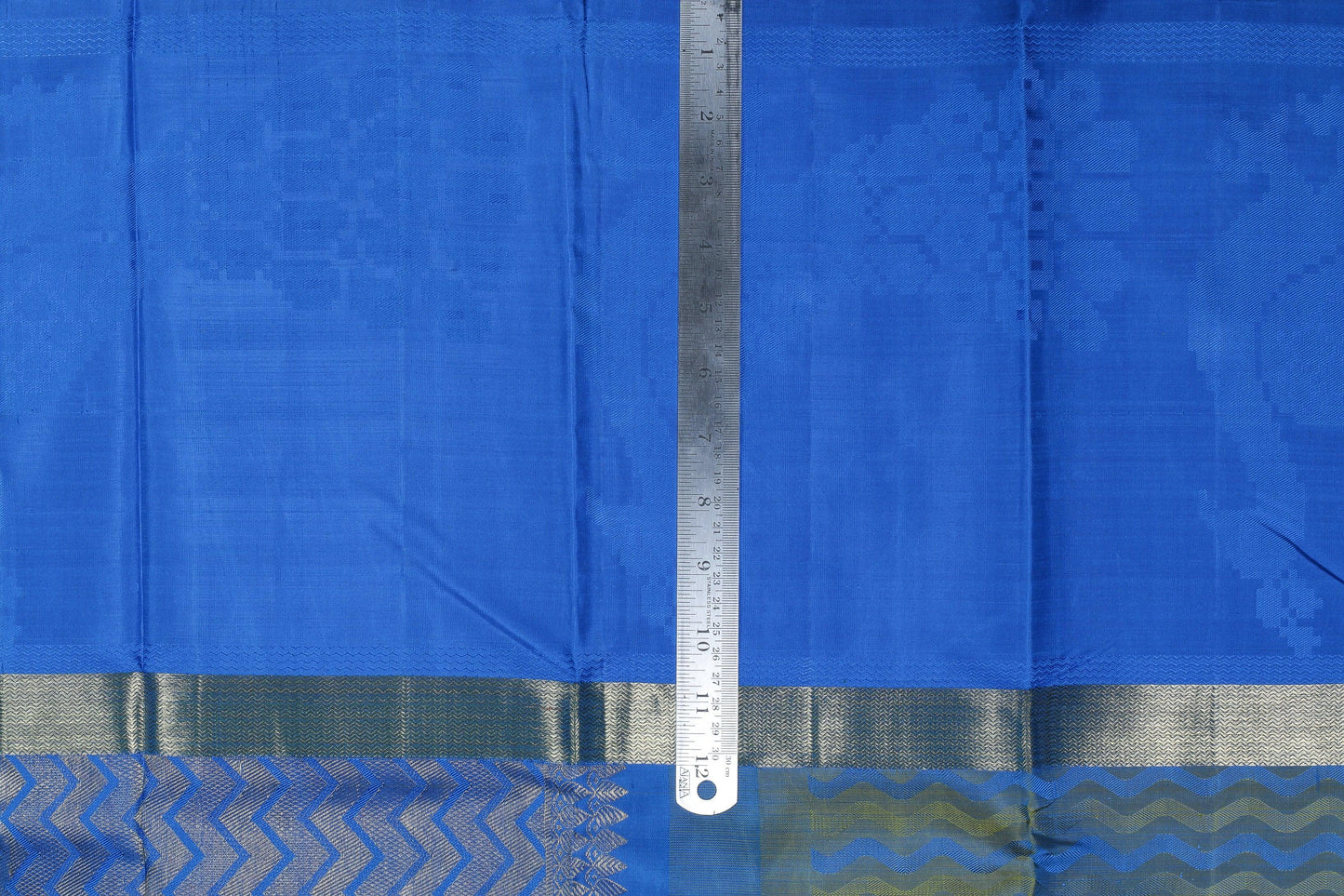 Light Weight Handwoven Kanjivaram Pure Silk Saree - Pure Zari - PVA 0418 1311 Archives - Silk Sari - Panjavarnam