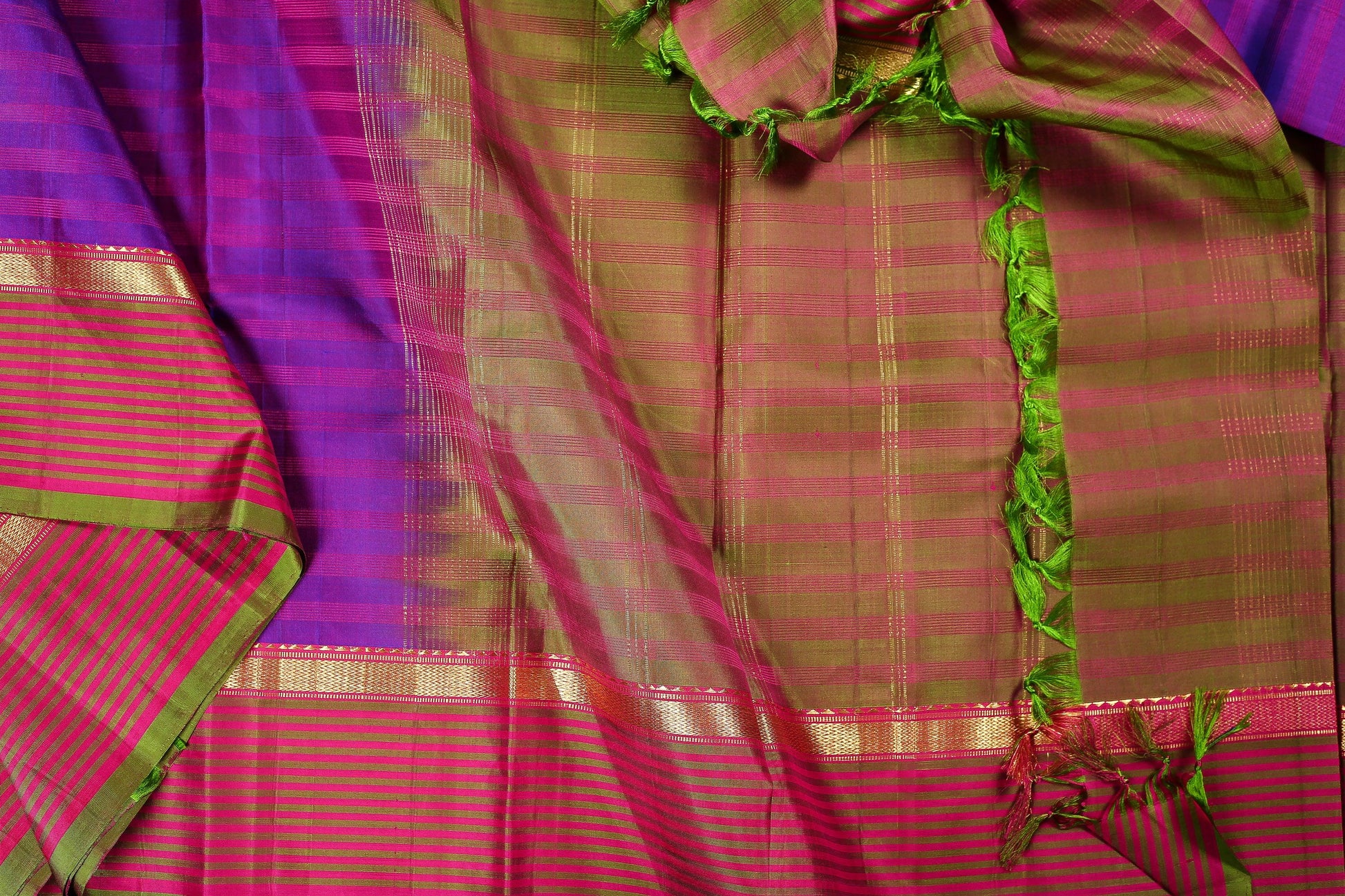 Light Weight Kanjivaram Pure Silk Saree - Handwoven - PVA 0418 1107 - Silk Sari - Panjavarnam