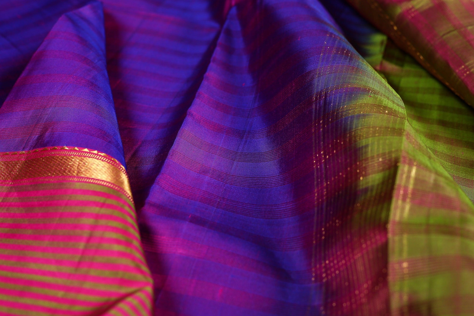Light Weight Kanjivaram Pure Silk Saree - Handwoven - PVA 0418 1107 - Silk Sari - Panjavarnam