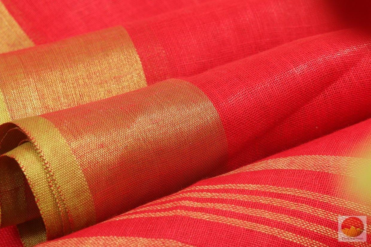 fabric detail of linen saree