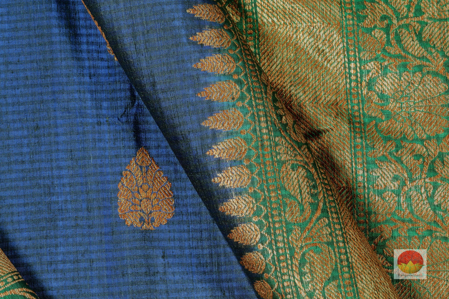 Lite Weight Handwoven Banarasi Silk Saree - Matka Silk - PM 26 Archives - Banarasi Silk - Panjavarnam