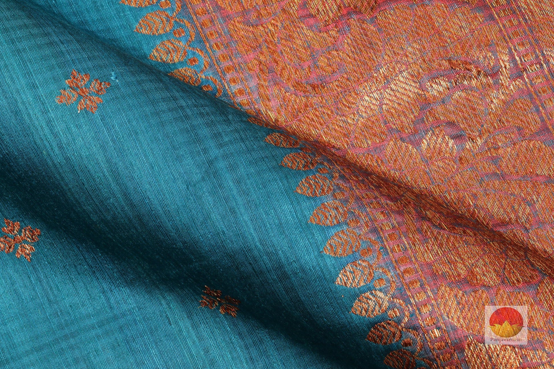 Lite Weight Handwoven Banarasi Silk Saree - Matka Silk - PM 34 Archives - Banarasi Silk - Panjavarnam