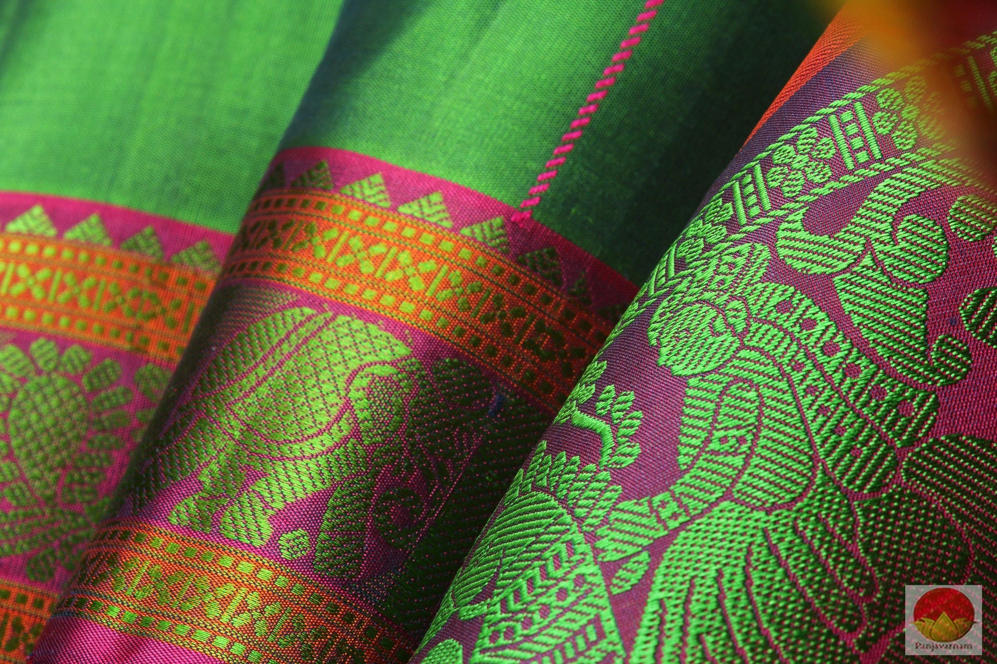 Lite Weight Handwoven Pure Silk Kanjivaram Saree - No Zari - PV 4689 Archives - Silk Sari - Panjavarnam