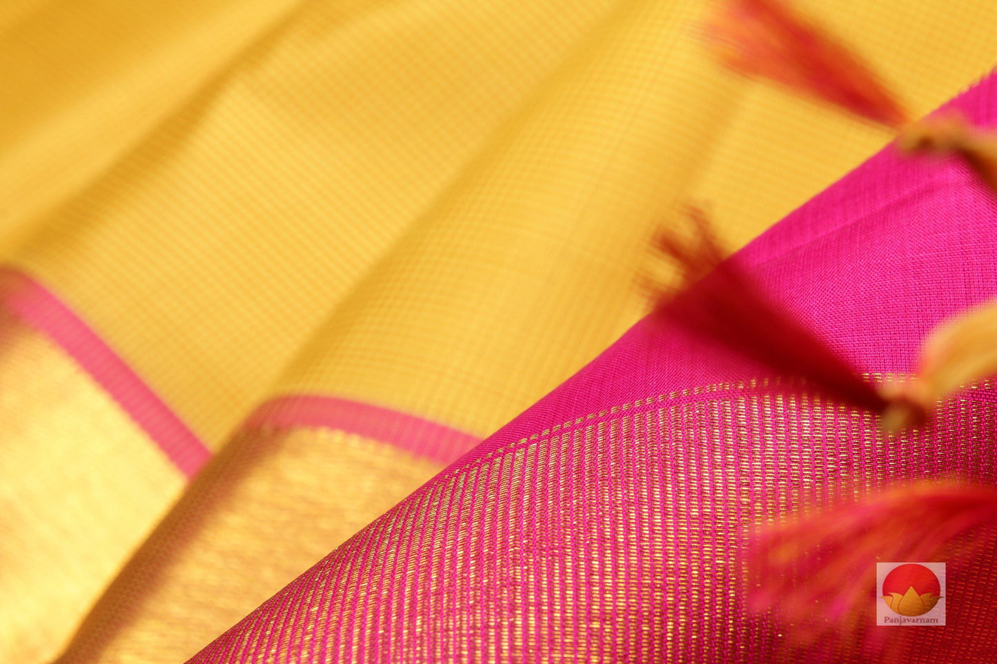 fabric and zari texture of kanjivaram pure silk saree
