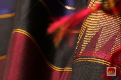 Lite Weight - Handwoven Pure Silk Kanjivaram Saree - Veldhari - PV G 1685 Archives - Silk Sari - Panjavarnam