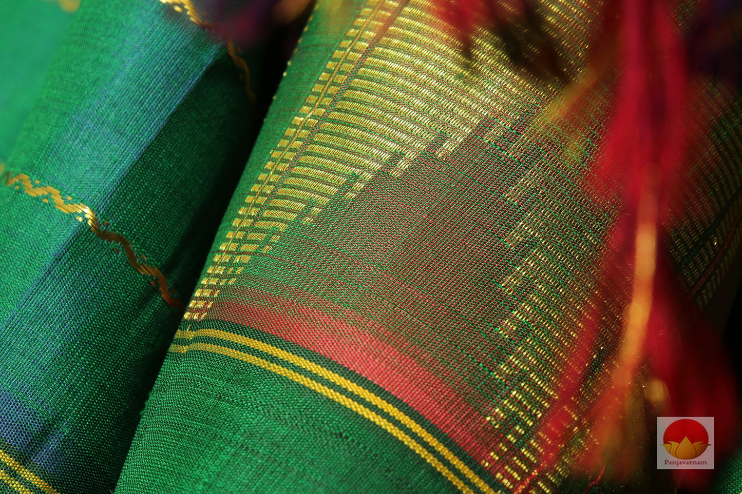 Lite Weight - Handwoven Pure Silk Kanjivaram Saree - Veldhari - PV G 1688 Archives - Silk Sari - Panjavarnam