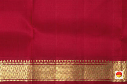 Maroon 9 Yards Kanchipuram Silk Saree Handwoven Pure Silk Pure Zari For Festive Wear PV NYC 533 - 9 yards silk saree - Panjavarnam PV NYC 533