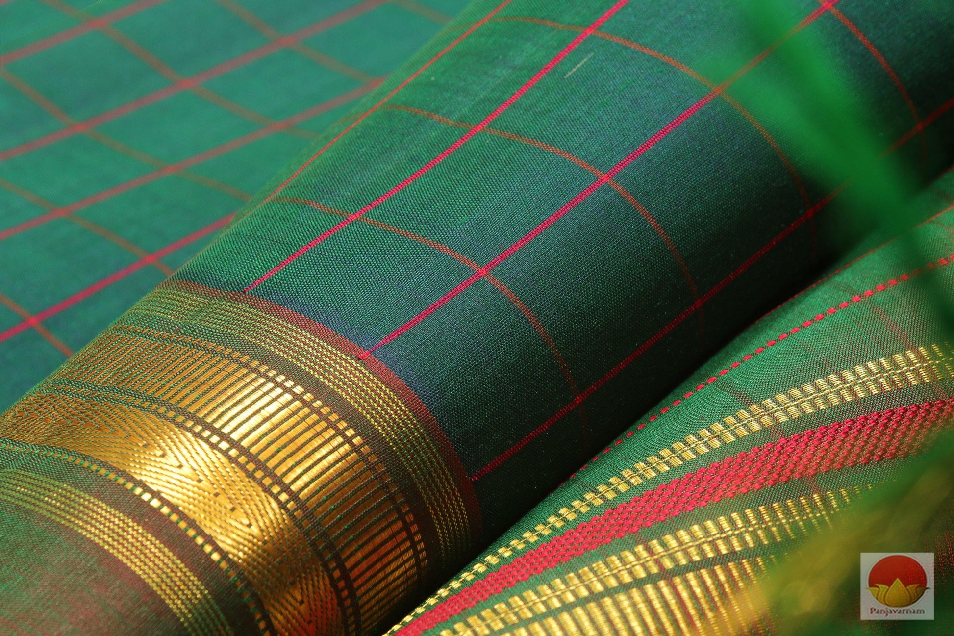 Mubbagam - Traditional Design Handwoven Pure Silk Kanjivaram Saree - Pure Zari - PV 1852 Archives - Silk Sari - Panjavarnam
