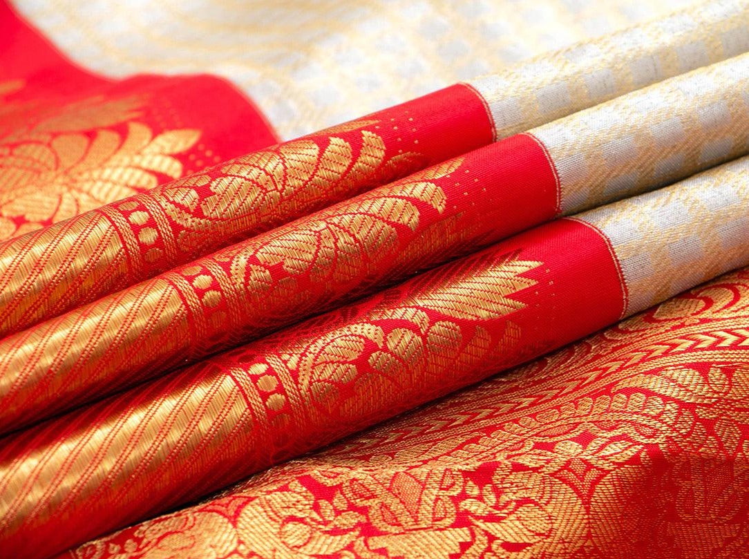 Off White And Red Kanchipuram Silk Saree Handwoven Pure Silk Pure Zari For Wedding Wear NYC 454 - Saris & Lehengas - Panjavarnam