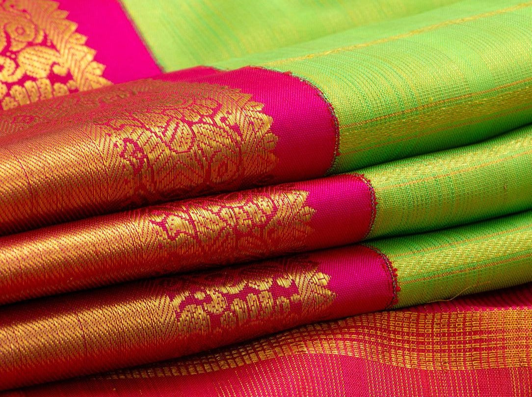 Parrot Green Kanchipuram Silk Saree With Pink Korvai Border Handwoven Pure Silk Pure Zari PV NYC 523 - Silk Sari - Panjavarnam PV NYC 523