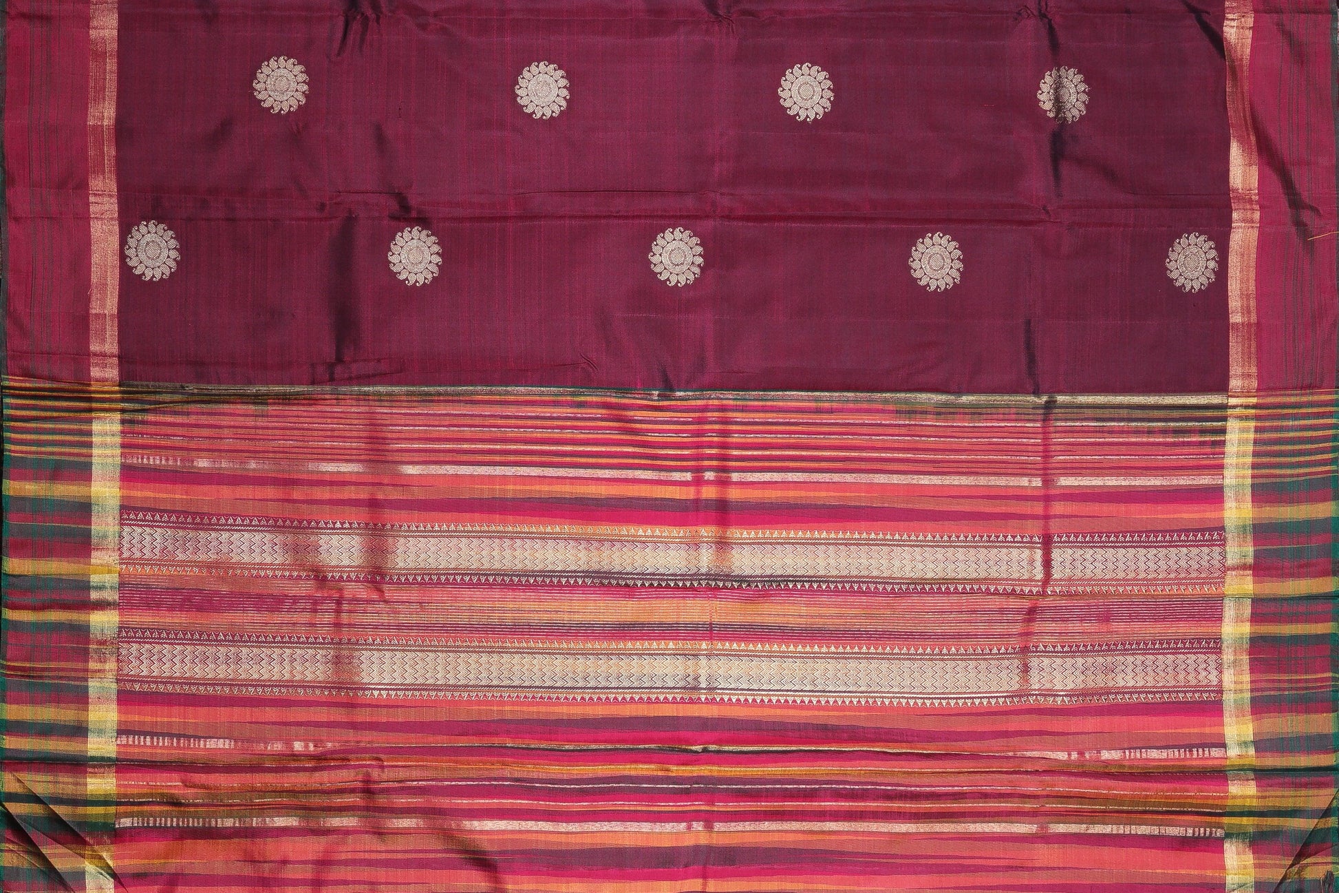 Partly Pallu Handwoven Kanjivaram Pure Silk Saree - PVA 0418 1308 - Silk Sari - Panjavarnam