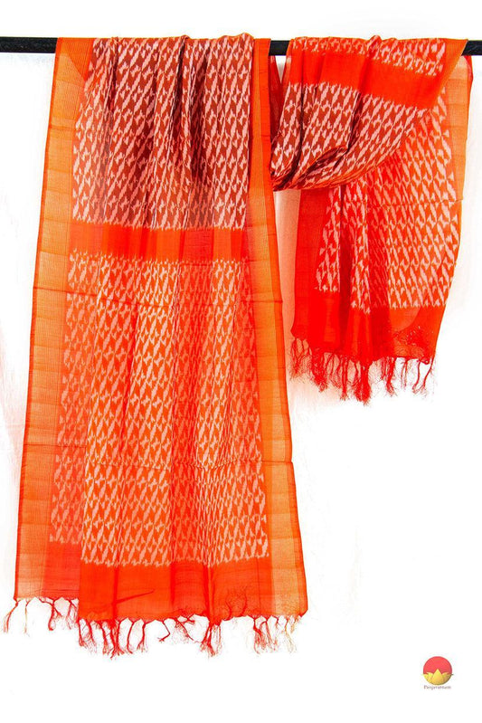 Red And Orange Pochampally Ikkat Silk Dupatta PVD 1025 - Dupattas - Panjavarnam PVD 1025