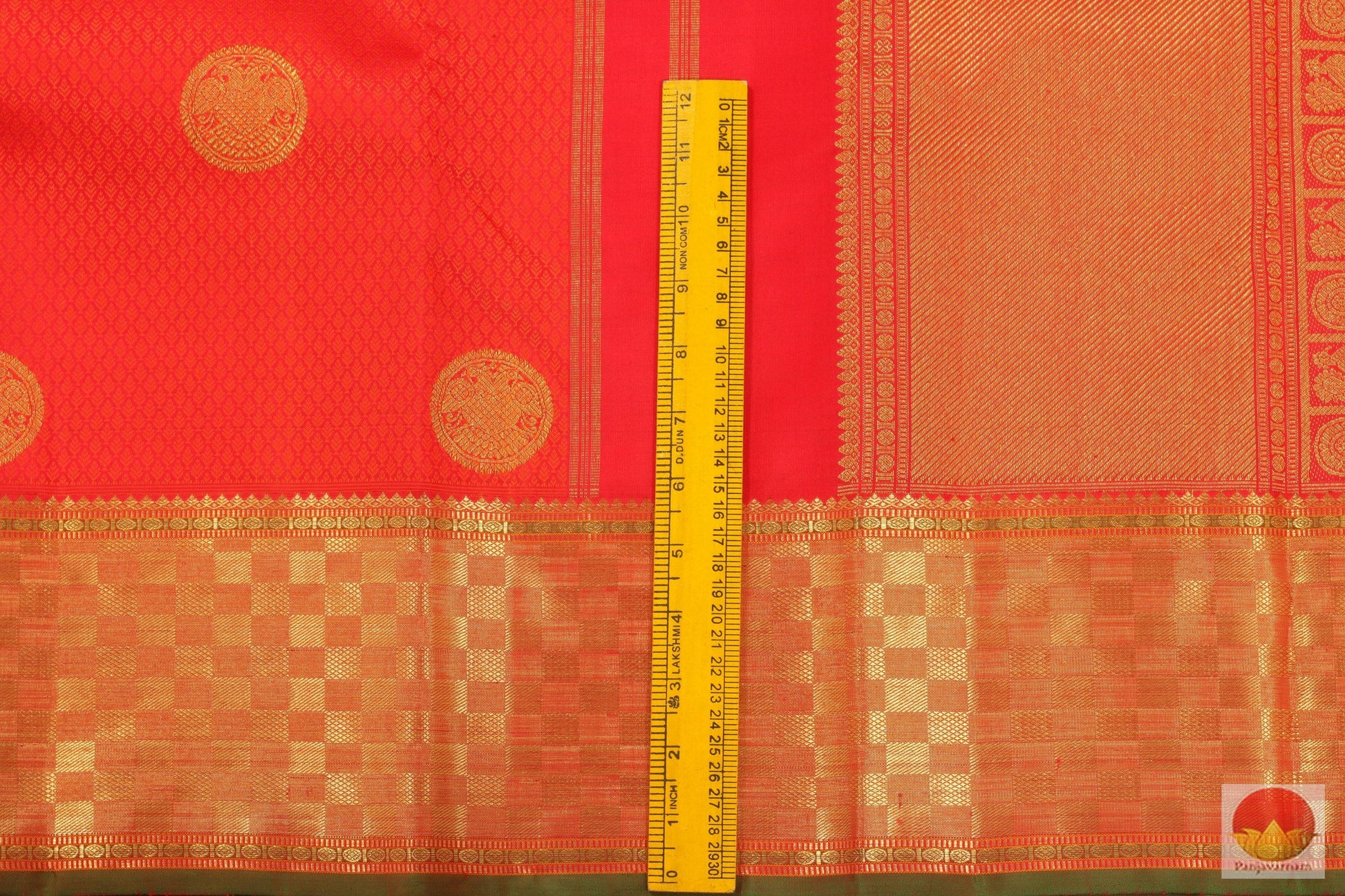 Red Handwoven Kanjivaram Pure Silk Saree Pure Silk Pure Zari For Wedding Wear PVG 4010 - Silk Sari - Panjavarnam PVG 4010