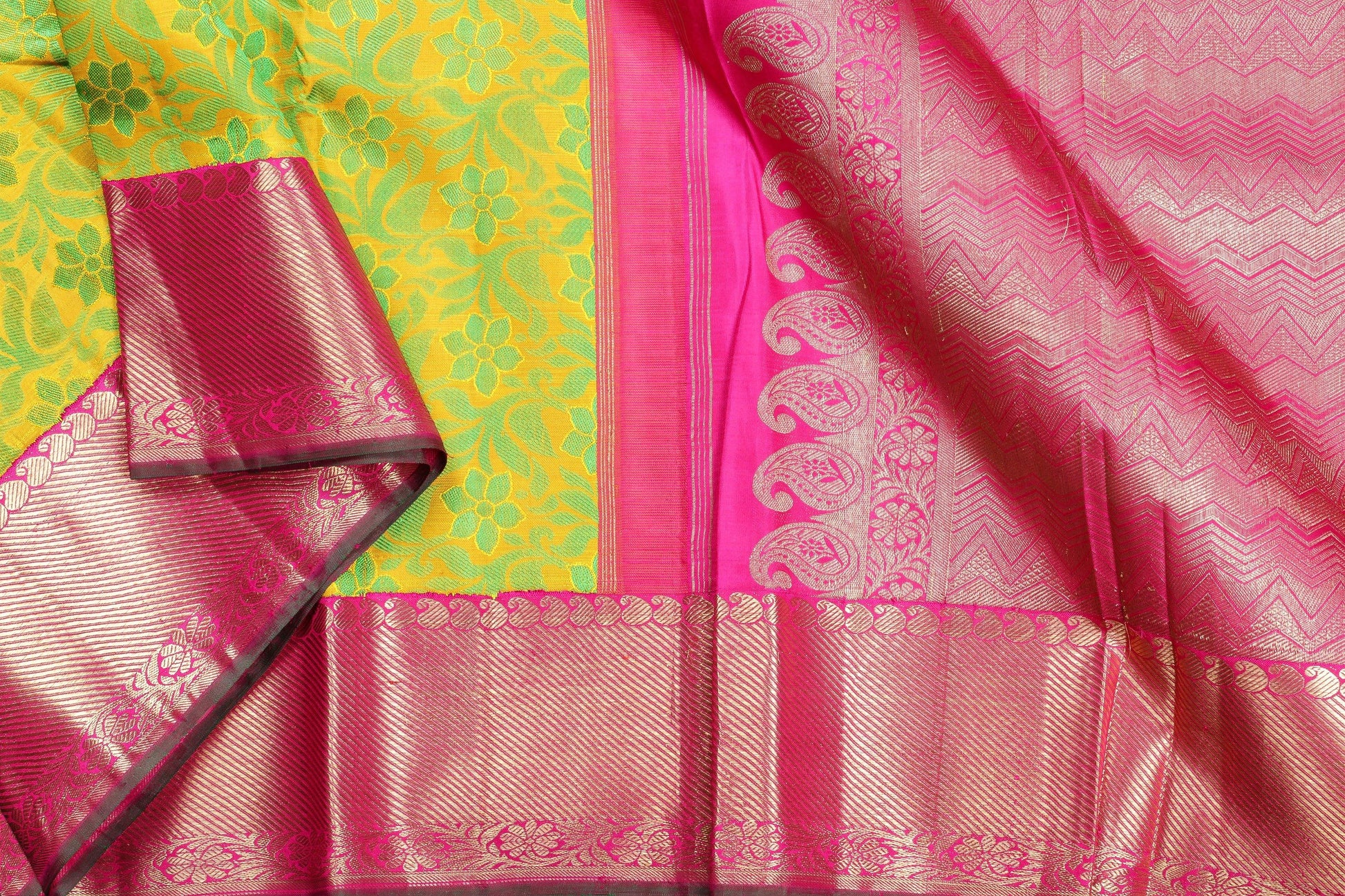 Silk Thread Work Handwoven Pure Silk Kanjivaram Saree - Pure Zari - PA 3853 - Silk Sari - Panjavarnam