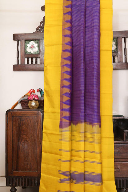 Temple Border Handwoven Pure Silk Kanjivaram Saree - PVJU 0618 1458 - Silk Sari - Panjavarnam