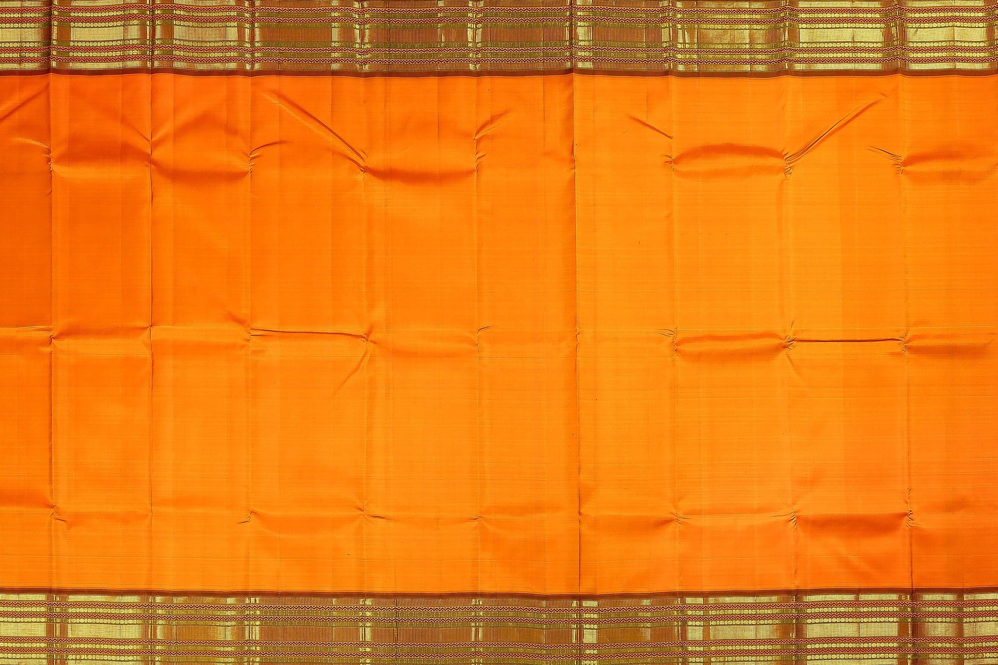Traditional Design Handwoven Kanjivaram Pure Silk Saree - PVA 0418 1369 Archives - Silk Sari - Panjavarnam