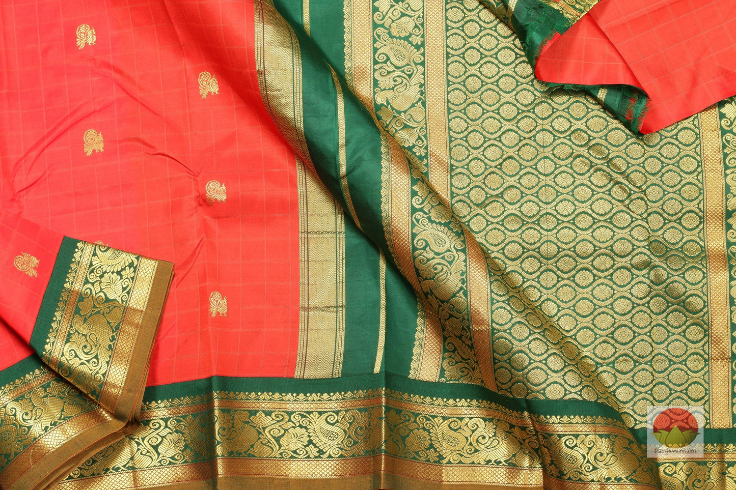 Traditional Design Handwoven Kanjivaram Pure Silk Saree - Self Checks - PV G1651 Archives - Silk Sari - Panjavarnam