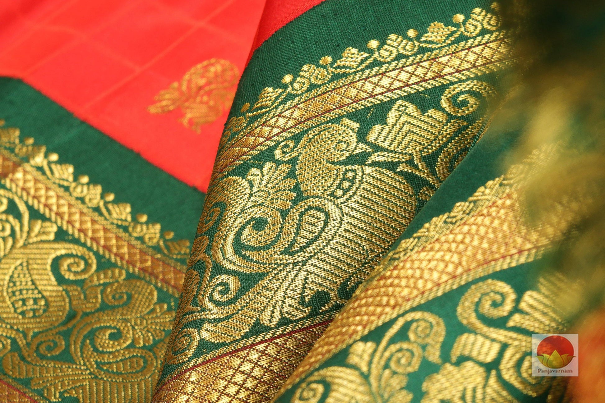 Traditional Design Handwoven Kanjivaram Pure Silk Saree - Self Checks - PV G1651 Archives - Silk Sari - Panjavarnam