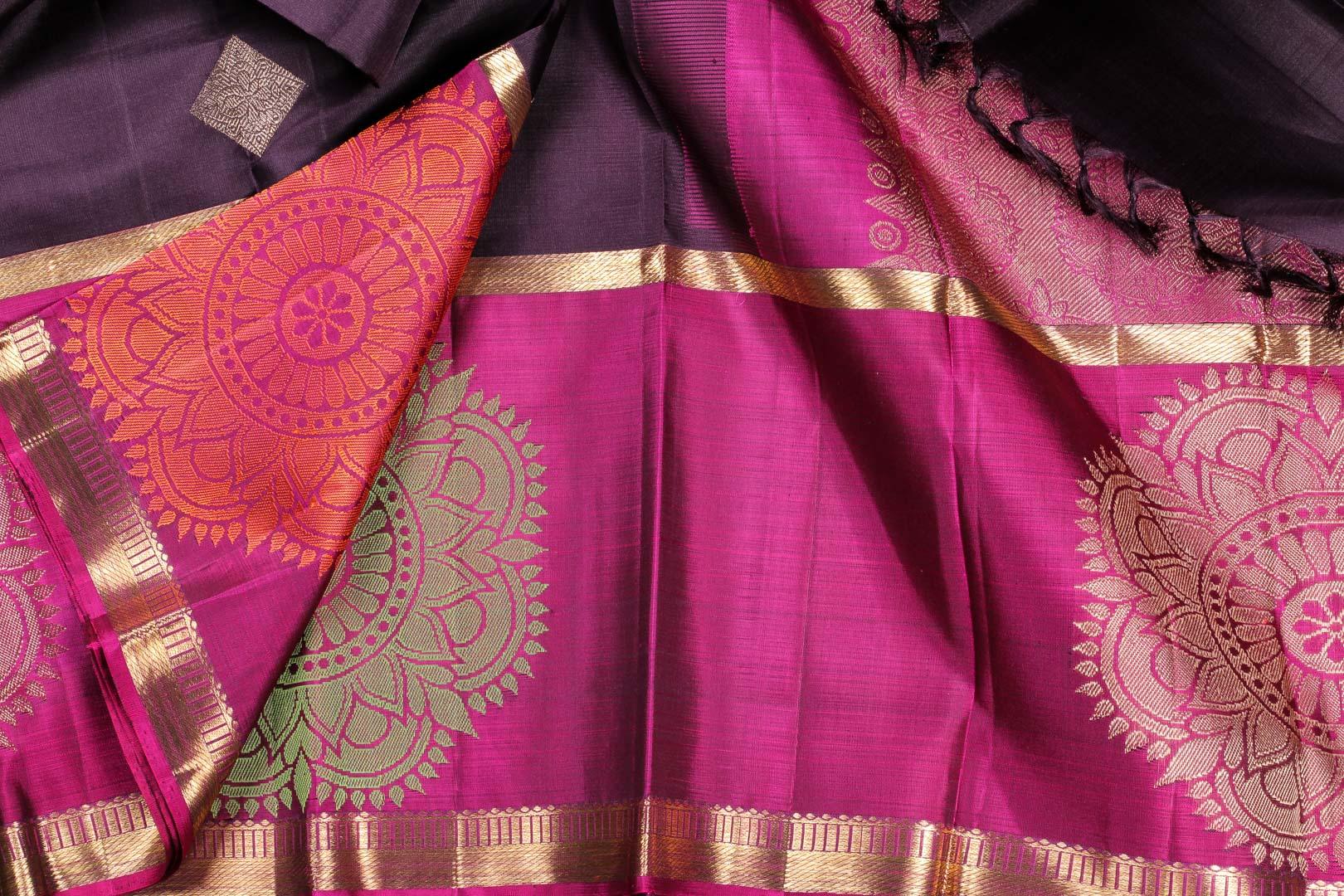 Traditional Design - Handwoven Kanjivaram Silk Saree - Pure Zari - PVM 0318 1010 Archives - Silk Sari - Panjavarnam