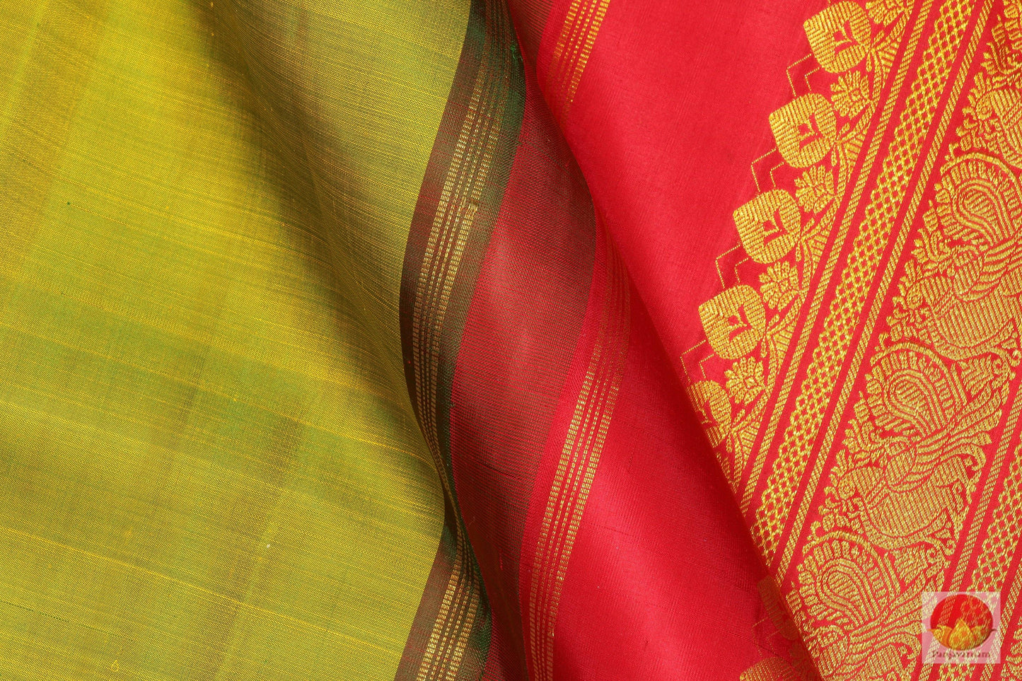 Traditional Design - Handwoven Pure Silk Kanchipuram Saree - Pure Zari - PV G 1889 Archives - Silk Sari - Panjavarnam