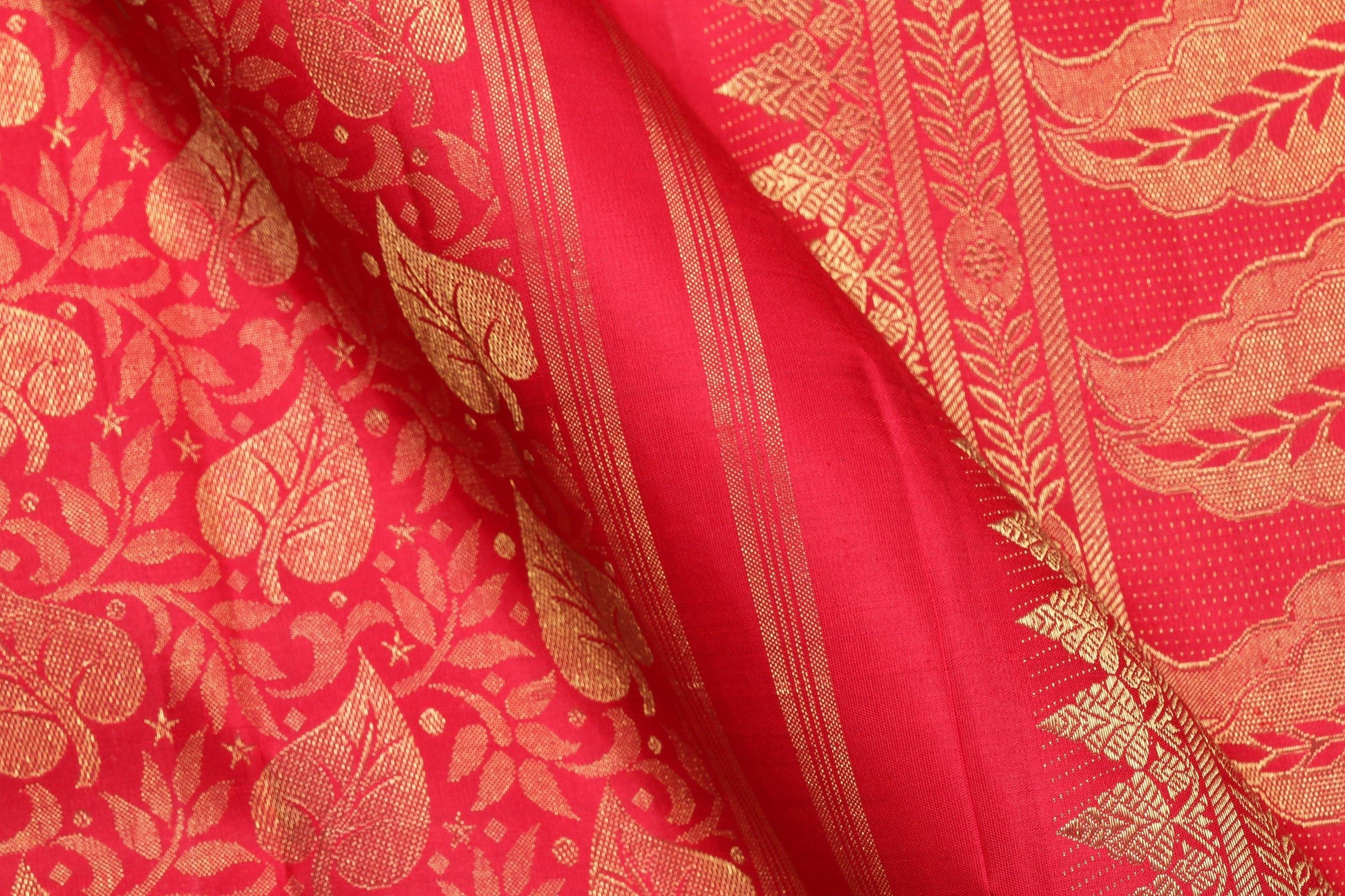 Traditional Design Handwoven Pure Silk Kanjivaram Saree - Bridal Saree - PBR 010 - Archives - Silk Sari - Panjavarnam