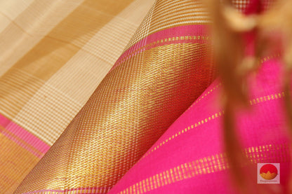 Traditional Design Handwoven Pure Silk Kanjivaram Saree - Pure Zari - G 1715 - Archives - Silk Sari - Panjavarnam