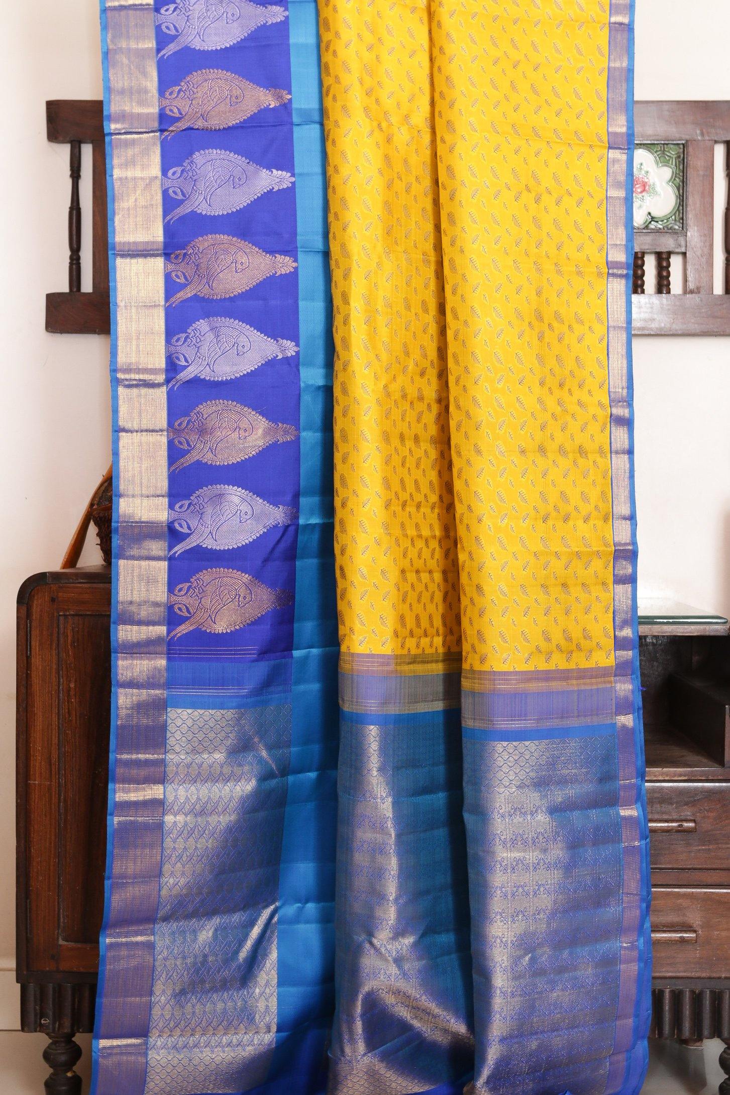 Traditional Design Handwoven Pure Silk Kanjivaram Saree - Pure Zari - PA 153 - Silk Sari - Panjavarnam