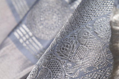 Traditional Design Handwoven Pure Silk Kanjivaram Saree - Pure Zari - PA 159 Archives - Silk Sari - Panjavarnam