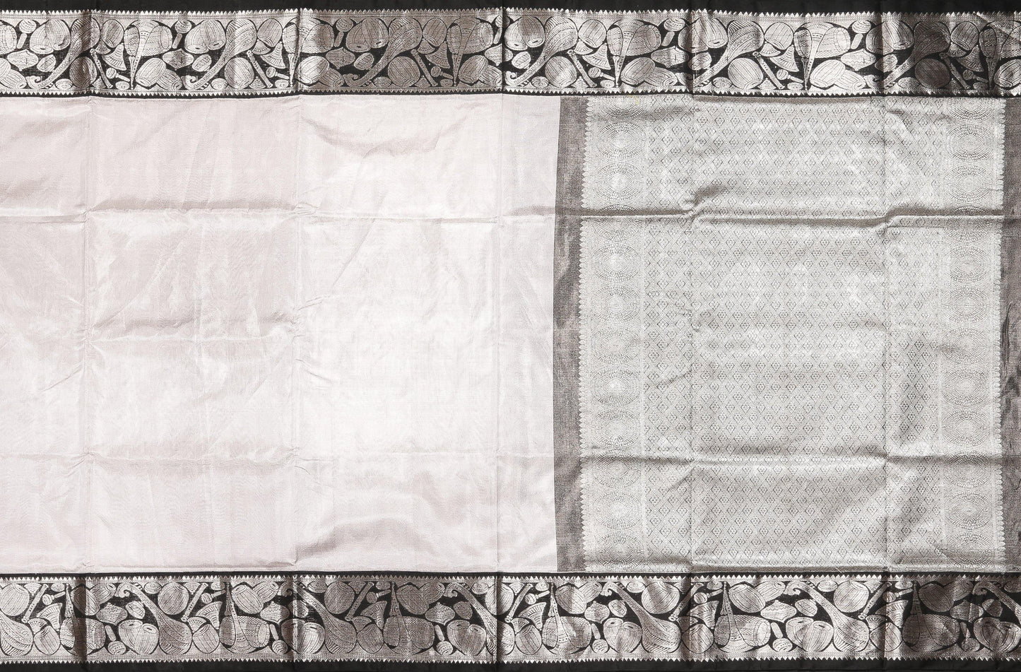 Traditional Design Handwoven Pure Silk Kanjivaram Saree - Pure Zari - PA 168 - Silk Sari - Panjavarnam