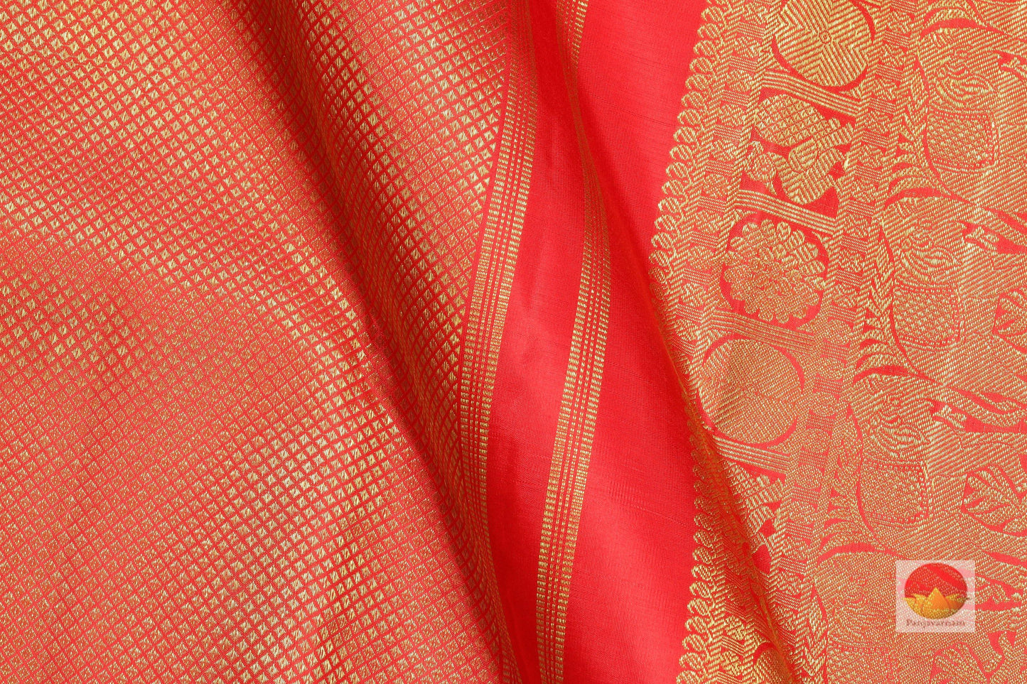 Traditional Design Handwoven Pure Silk Kanjivaram Saree - Pure Zari - PA SVS 10 Archives - Silk Sari - Panjavarnam