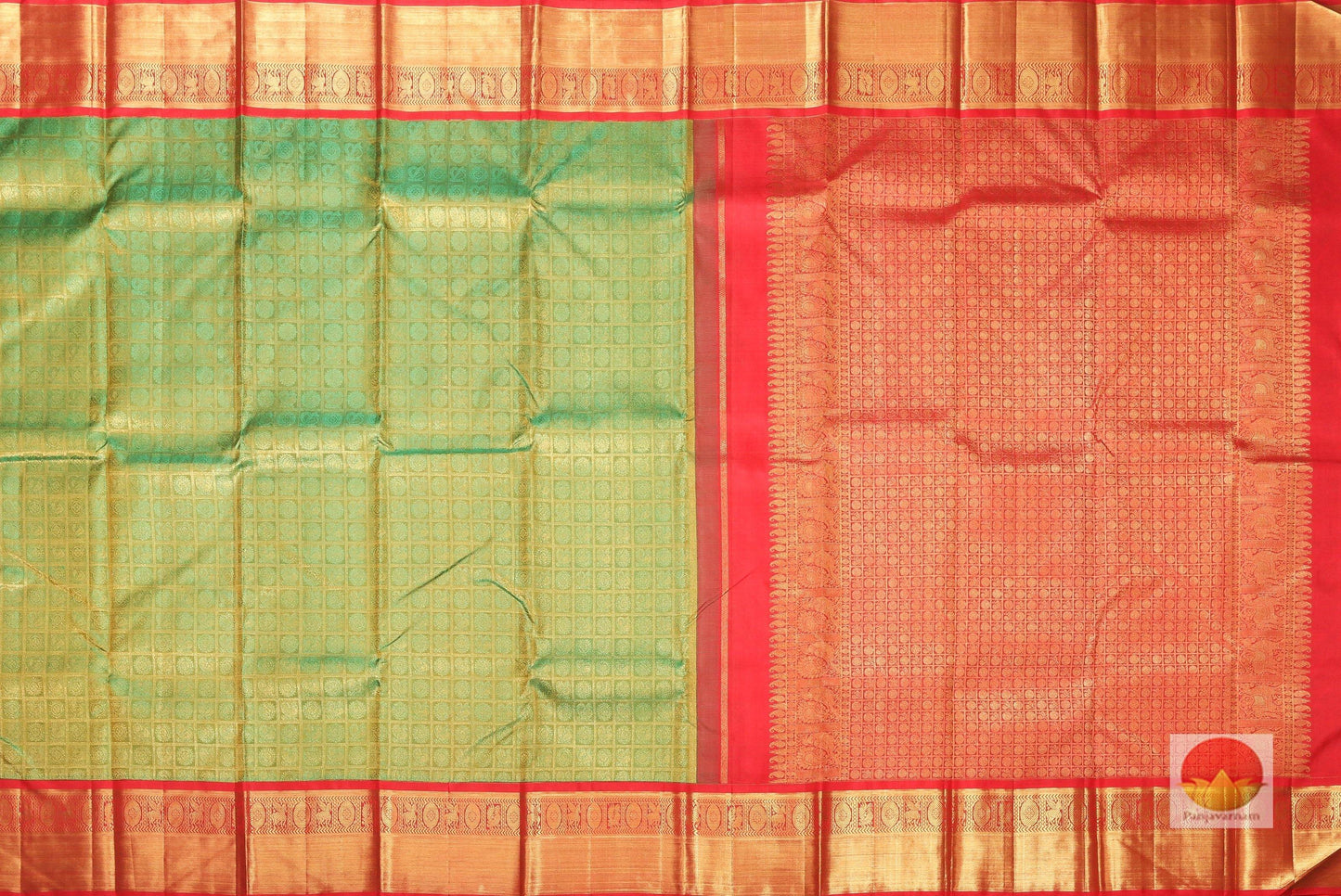 Traditional Design Handwoven Pure Silk Kanjivaram Saree - Pure Zari - PA SVS 9200 Archives - Silk Sari - Panjavarnam
