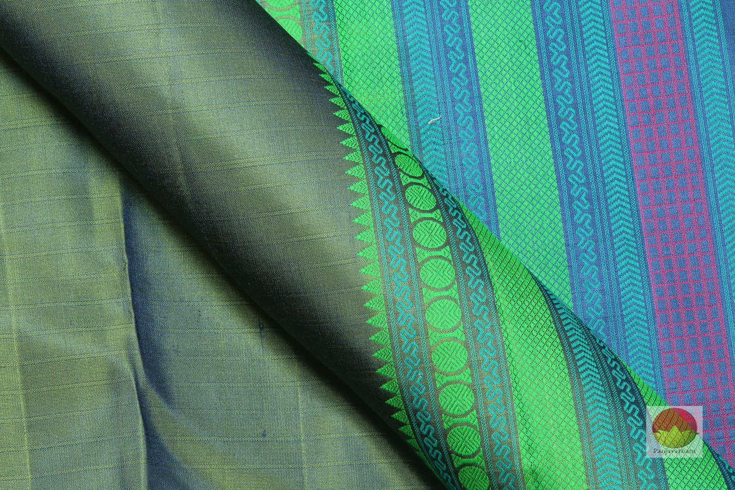 Traditional Design Handwoven Pure Silk Kanjivaram Saree - Pure Zari - PV 404 Archives - Silk Sari - Panjavarnam