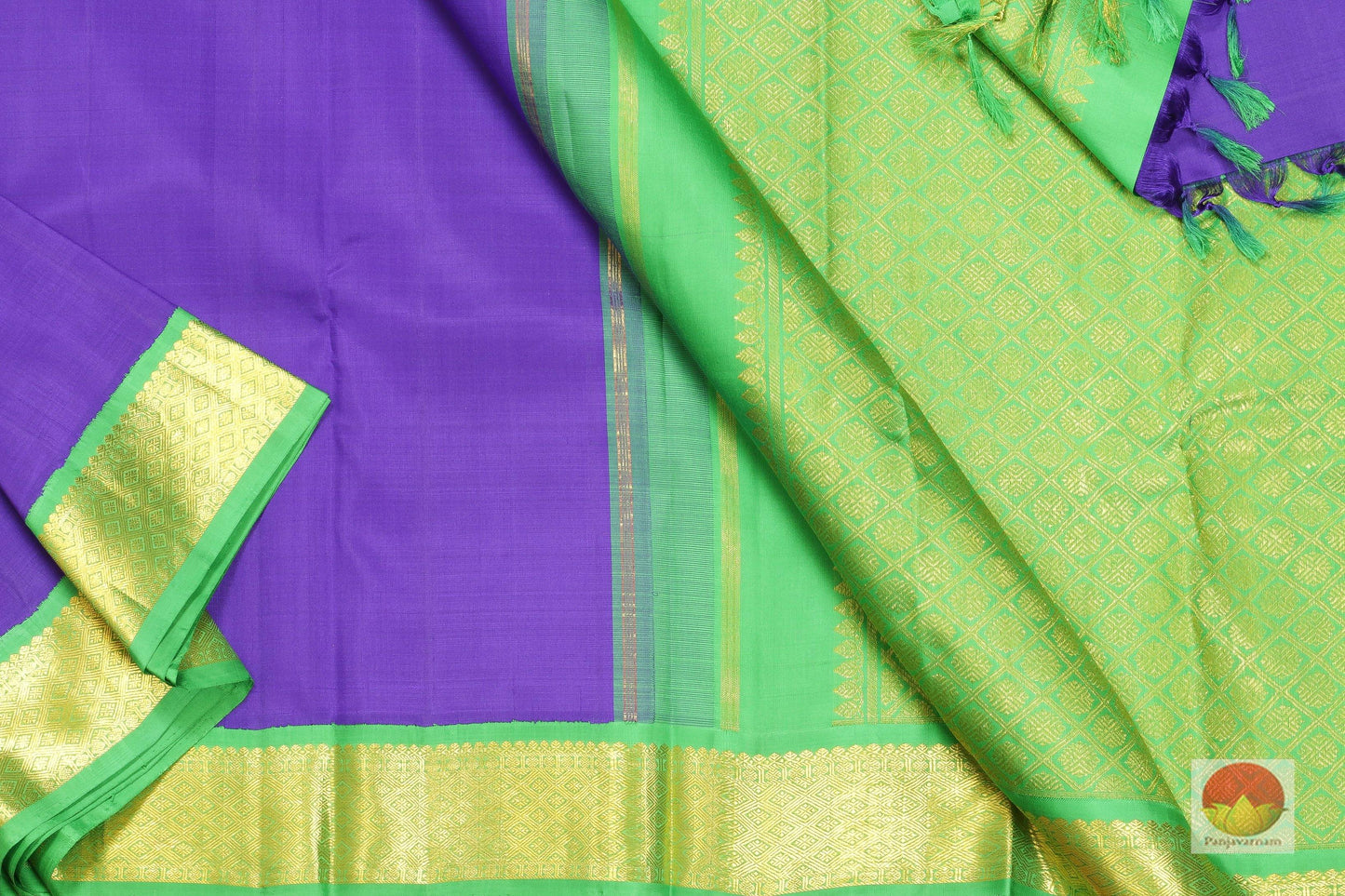 Traditional Design Handwoven Pure Silk Kanjivaram Saree - Pure Zari - PV G 1325 - Archives - Silk Sari - Panjavarnam