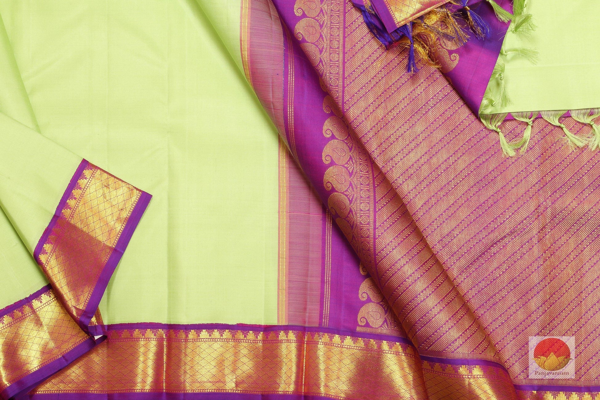 Traditional Design Handwoven Pure Silk Kanjivaram Saree - Pure Zari - PV G 1766 - Archives - Silk Sari - Panjavarnam