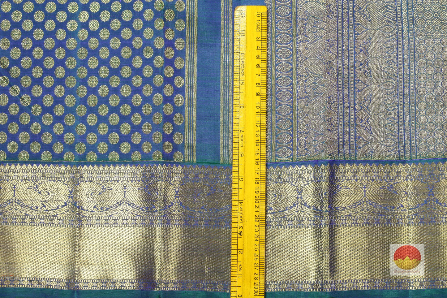 Traditional Design Handwoven Pure Silk Kanjivaram Saree - Silk Brocade - PA SVS 9207 Archives - Silk Sari - Panjavarnam