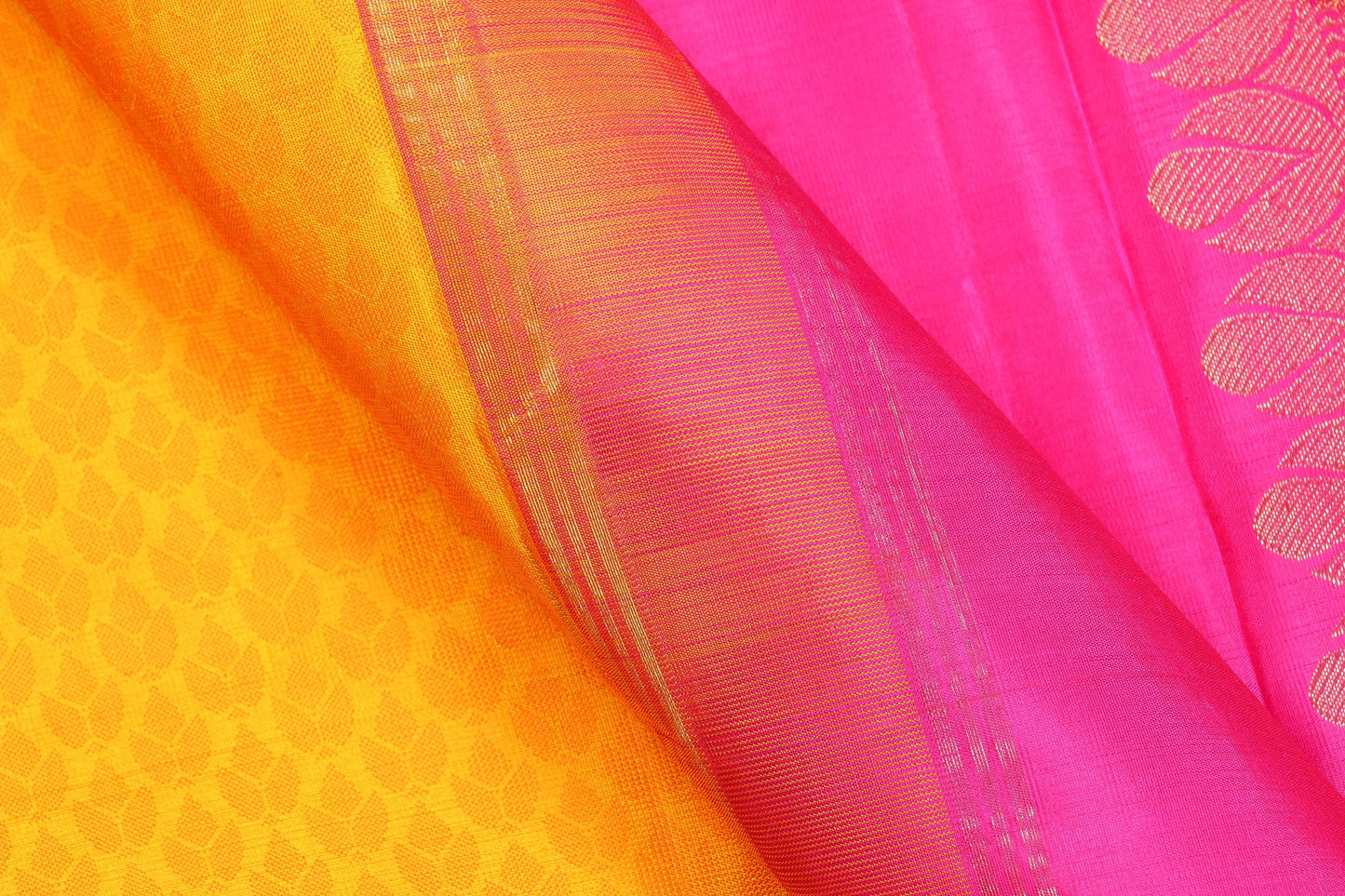 Traditional Design Handwoven Pure Silk Kanjivaram Saree - Silk Thread Work - PV 489 - Archives - Silk Sari - Panjavarnam