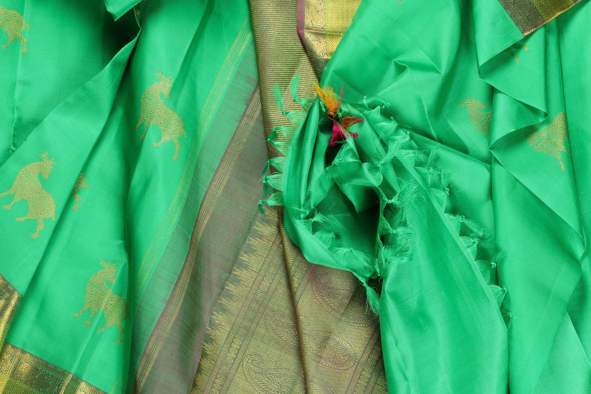 Traditional Design Kanjivaram Pure Silk Saree - Pure Zari - PVM 0318 1326 - Silk Sari - Panjavarnam